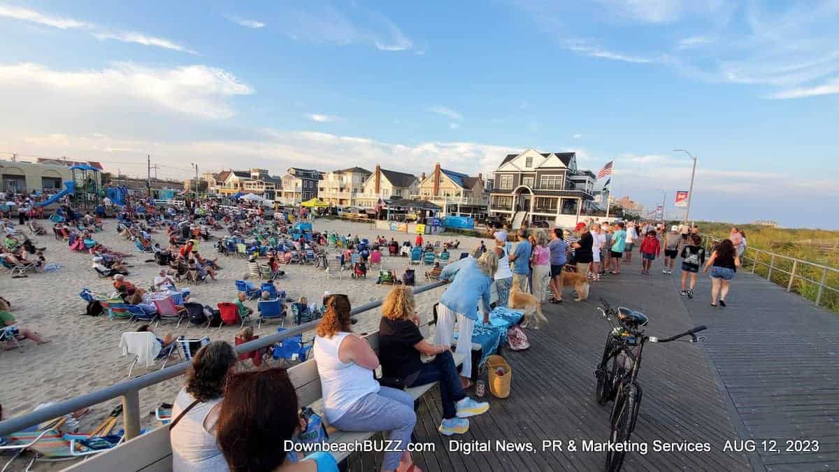Ventnor beach concerts along boardwalk